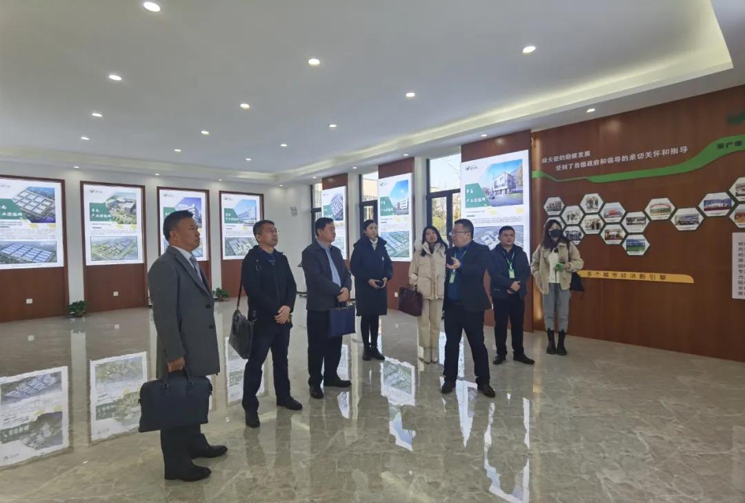 內(nèi)蒙古商會綠天使參觀交流